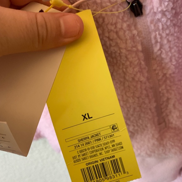 All motion Sweater - Picture 5 of 8